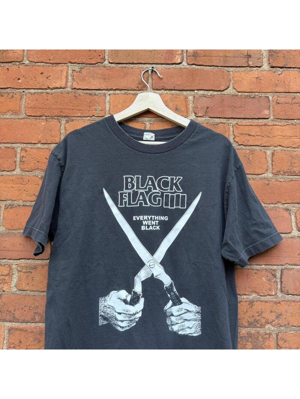 Vintage black flag everything went black t shirt 00s L